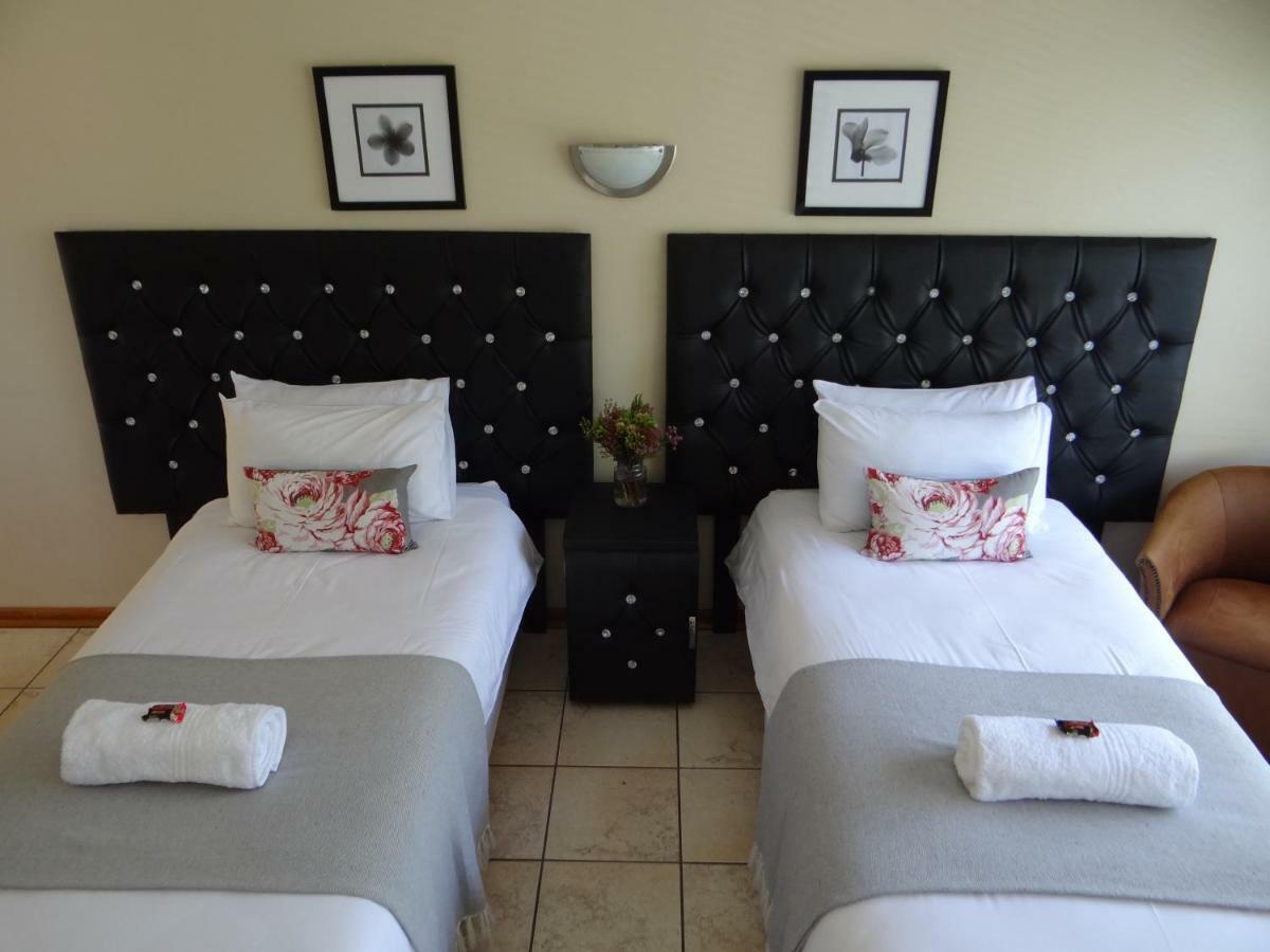 Credo Guest House บลูมฟอนเทน ภายนอก รูปภาพ