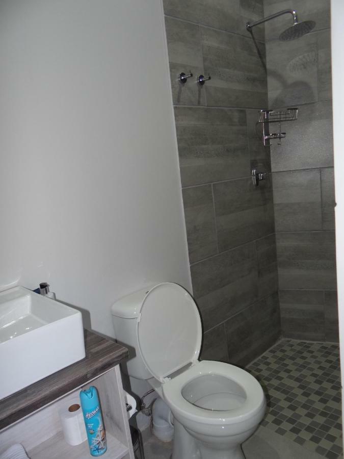 Credo Guest House บลูมฟอนเทน ภายนอก รูปภาพ
