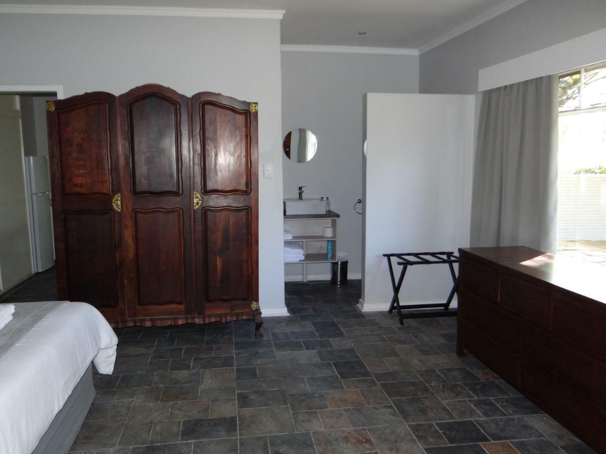 Credo Guest House บลูมฟอนเทน ภายนอก รูปภาพ